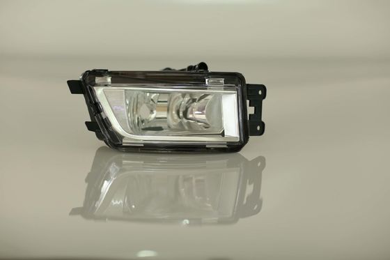 OEM 56D 941 700 un bulbo de halógeno de la lámpara de la niebla del coche para VW Passat 2016 2017 2018